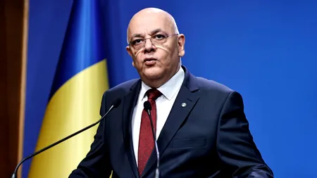 Bușteni și animale MOARTE în Lacul Bicaz, adunate în urma inundațiilor. Arafat: „Să colaboreze și să lucreze la curățirea lacului”