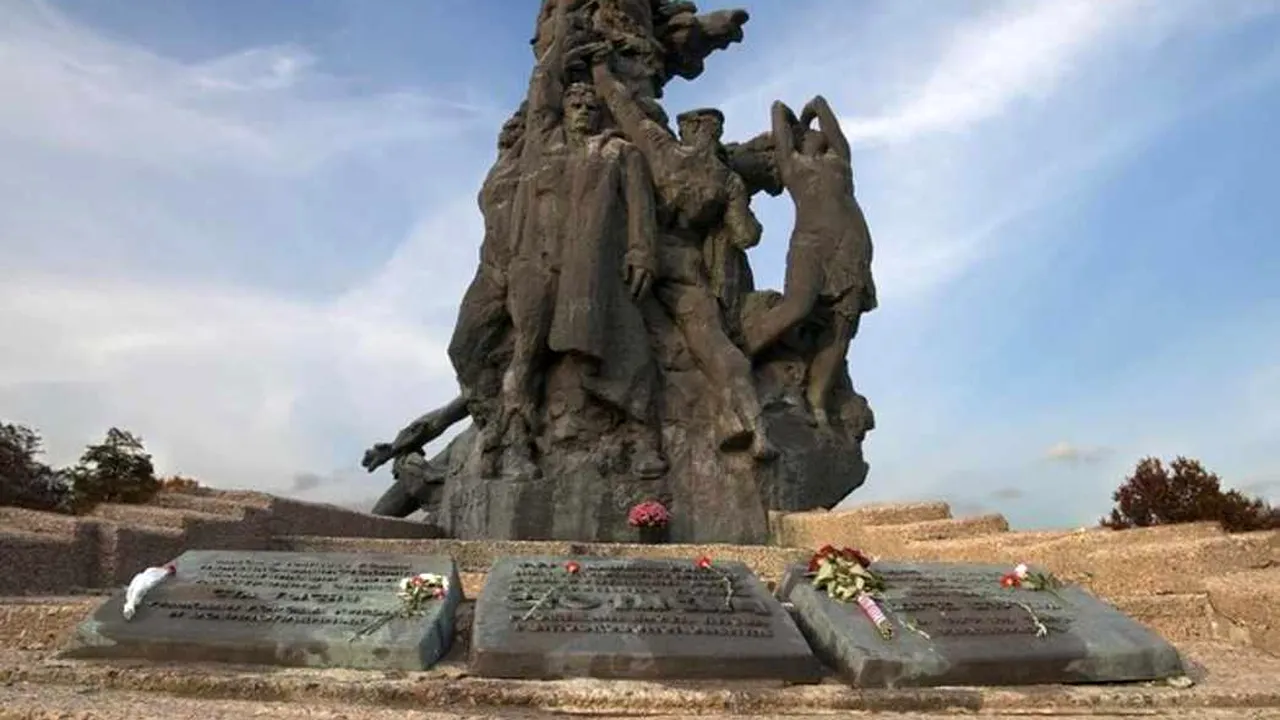 Armata rusă desfășoară un puternic atac cu rachete asupra Complexului memorial al Holocaustului de la Babyn Yar