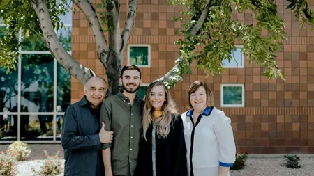 POVESTEA MEDICULUI ROMÂN din Arizona care a învins coronavirusul, când nimeni nu îi mai dădea nicio șansă: „Plămânii deja îi cedaseră, era pe ventilator”