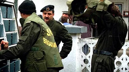 Ce explozibil au găsit pirotehniștii Brigăzii Antitero a SRI sub mașina lui Bogdan Mararu