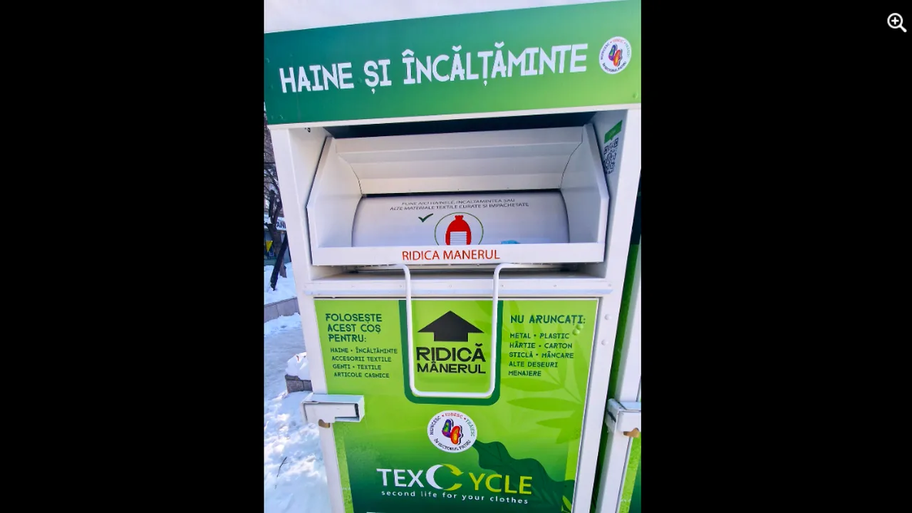 Primăria Sector 4 a montat containere pentru colectarea și reciclarea hainelor și încălțămintei vechi