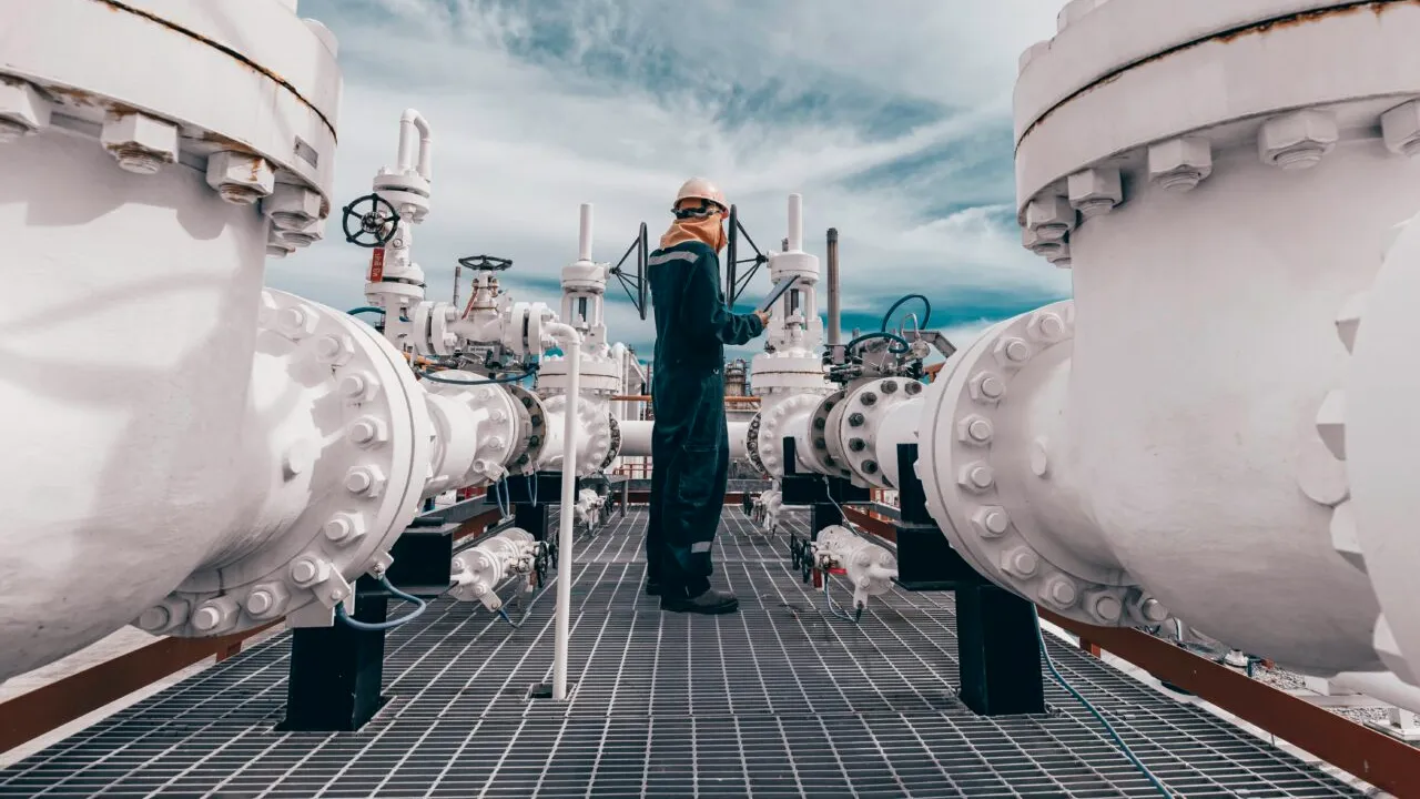 Rusia anunță că a REȚINUT un cetățean german. Bărbatul este acuzat că a aruncat în aer o conductă de gaze în Kaliningrad