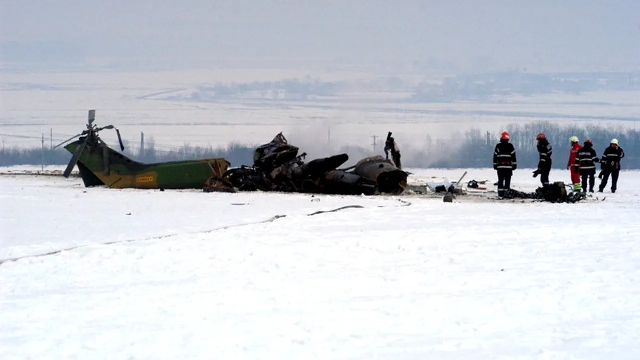 Peste 400 de persoane au participat la înmormântarea militarului Laurențiu Chiru