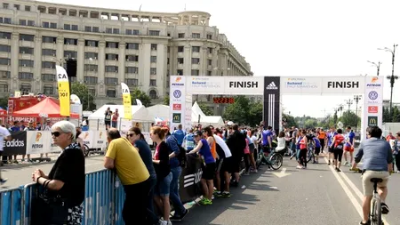 La semimaratonul București au participat peste 10.000 de persoane. „Chuck Norris nu a terminat niciodată cursa asta