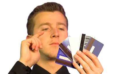 Scadere de 0,2%. La cât au ajuns creditele contractate de populație și firme în luna septembrie