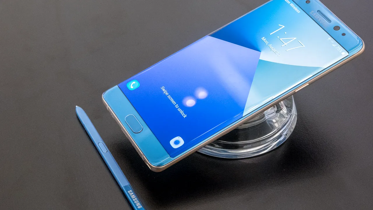 Samsung explică de ce iau foc telefoanele Note7