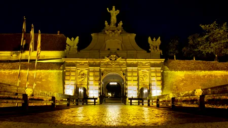 Camera unui hotel din Alba Iulia, rezervată acum, pentru Centenarul Unirii din decembrie 2018, cu un preț uriaș