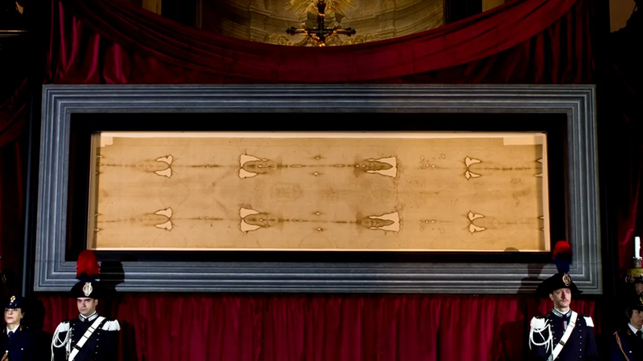 Descoperirea făcută pe Giulgiul din Torino care confirmă toate ipotezele experților: Dezvăluie o suferință enormă a victimei