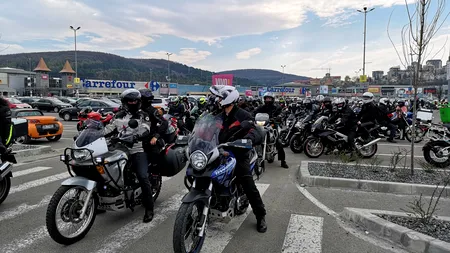 Sute de motocicliști defilează pe străzile din Cluj-Napoca, într-o campanie de prevenire a accidentelor: Și noi existăm în trafic - VIDEO