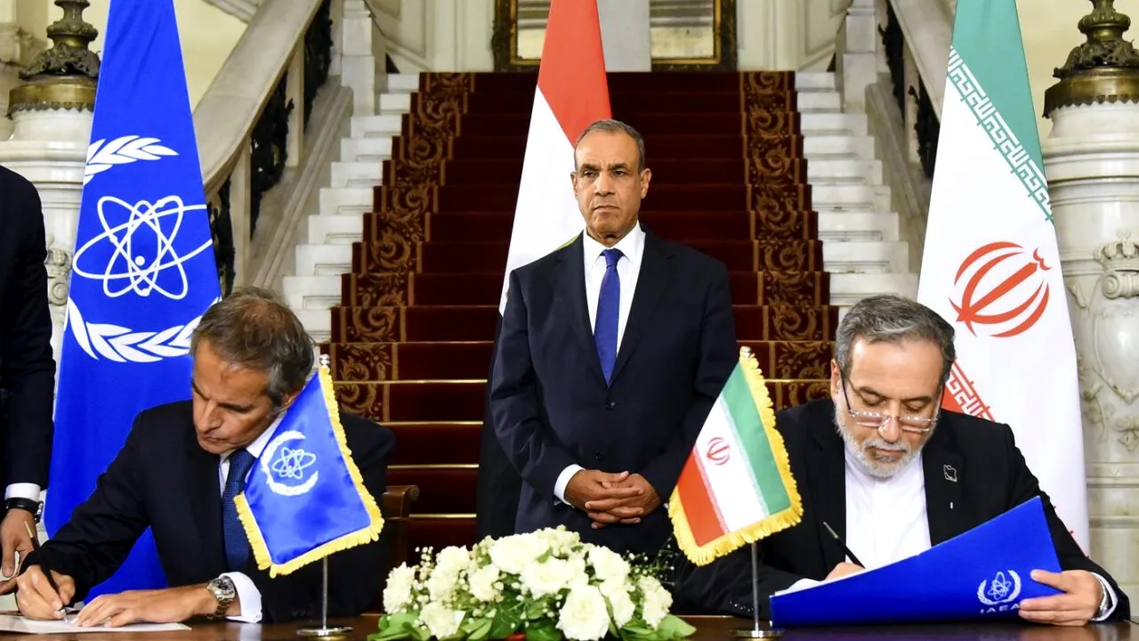 IRANUL va continua cooperarea cu AIEA/ Araghchi și Grossi au convenit asupra reluării inspecțiilor tehnice la instalațiile nucleare