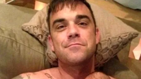 Prima fotografie cu fiica lui Robbie Williams. Cum arată micuța la două zile de la naștere