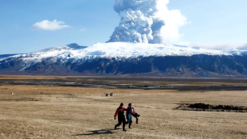 Avertizare: Cel mai mare vulcan din Islanda, în pericol să erupă și să perturbe traficul aerian