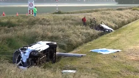 OLANDA. Doi români au murit și patru au fost răniți într-un accident de microbuz