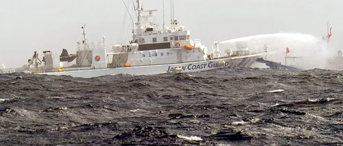 Conflictul din Marea Galbenă trece la un nou nivel. 8 nave chineze au pătruns în apele japoneze. Ar fi normal să îi respingem prin forță