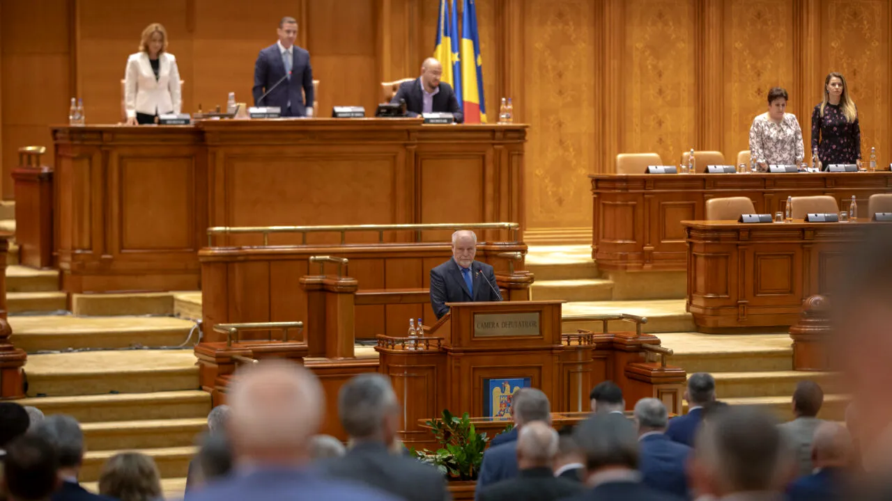 VIDEO UPDATE | Camera Deputaților a adoptat noua lege a pensiilor / Impactul bugetar rămâne un mister / Ce spune ministrul Muncii după vot