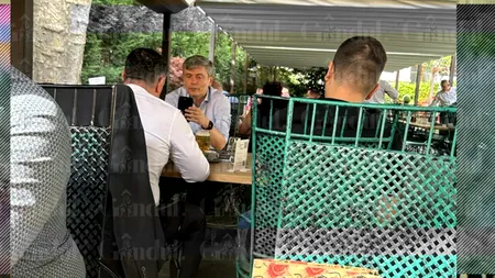 EXCLUSIV | Cum a fost fotografiat fostul ministru al Energiei în timp ce noul Guvern depunea jurământul la Cotroceni