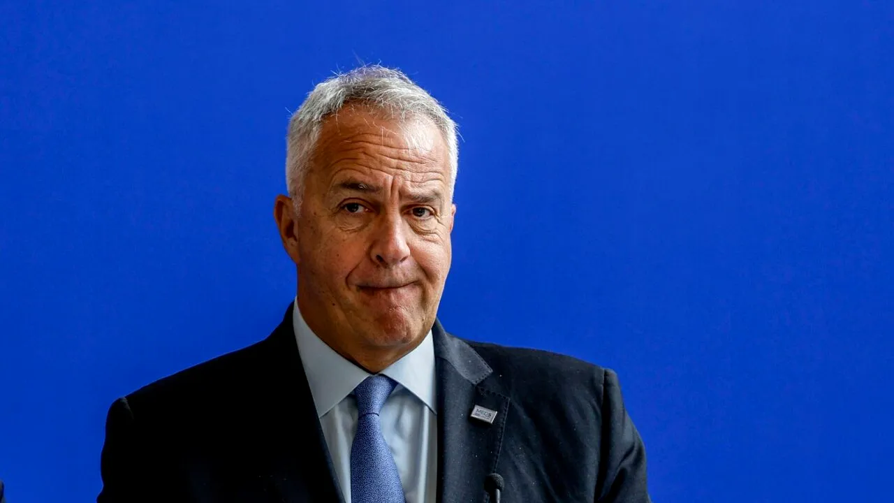 Grecia: Cinci înalți oficiali guvernamentali, inclusiv un ministru, au demisionat după acuzații de FRAUDĂ cu fonduri UE pentru agricultură