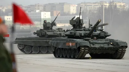 Rusia mobilizează prezență militară suplimentară la frontierele cu NATO