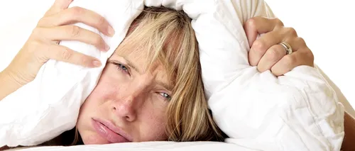 Exercițiul de respirație care te va face să adormi în 60 de secunde. Un profesor de la Harvard îți arată cum 