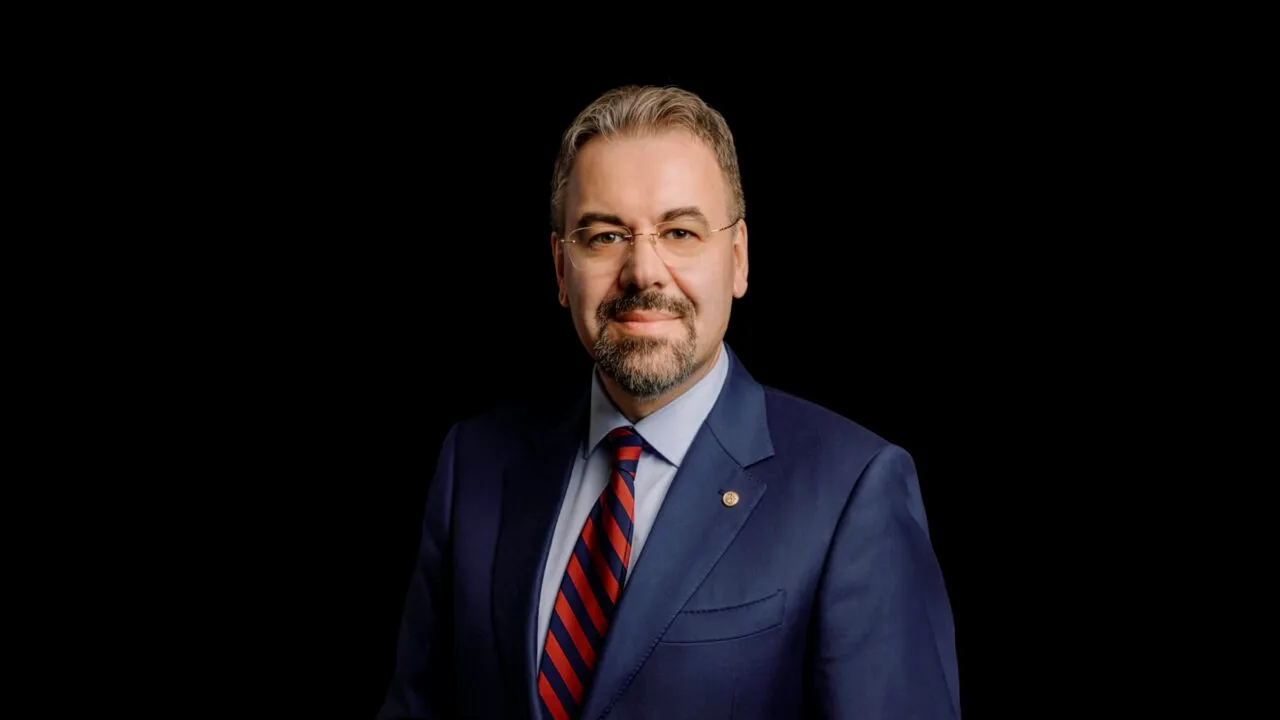 Leonardo Badea, Prim-viceguvernator BNR: Cursul nominal de schimb, de ce nivelul şi volatilitatea nu spun acelaşi lucru