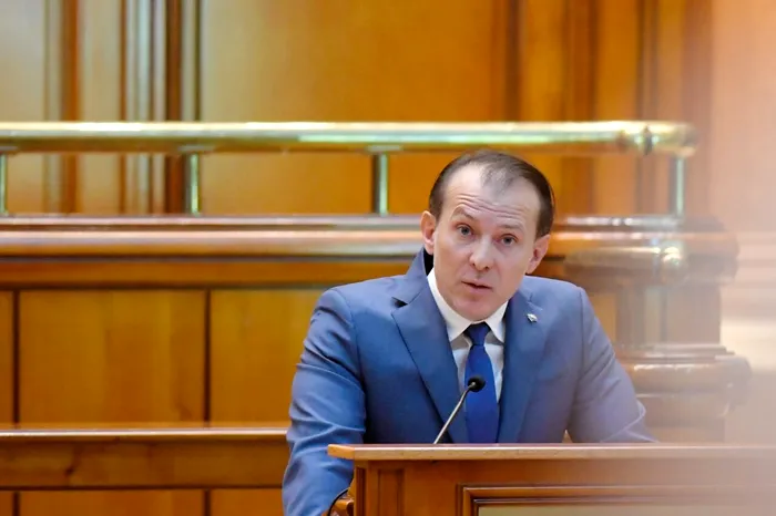 Florin Cîțu face comparație între prăbușirea consumului în timpul Guvernului Bolojan și criza din 2008 și începutul pandemiei de Covid-19