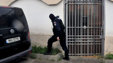 Percheziții de 15 ore la CJ Bacău. Procurorii DNA au ridicat documente cu care să probeze fapte de corupție