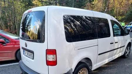 VIDEO | Tânăr de 20 de ani din Suceava, oprit de polițiști cu focuri de armă după ce a furat o dubă. Bărbatul nu avea permis și era beat