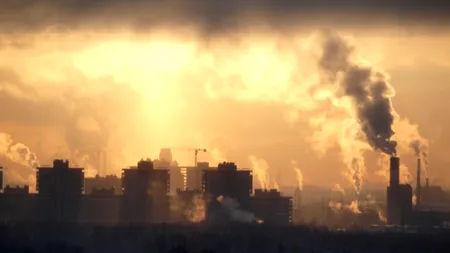 Primul deces cauzat de poluare, recunoscut de justiția britanică. „Fetița, în vârstă de nouă ani, trăia pe muchie de cuţit