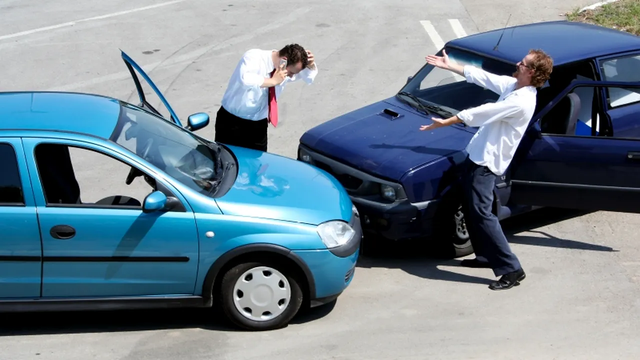 Un afiș publicitar din Moscova a provocat 500 de accidente într-o singură zi 