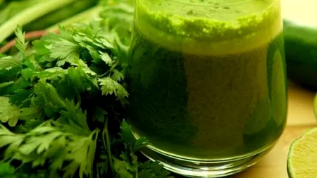 Pătrunjelul, adevăratul elixir al tinereții