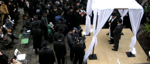 Nuntă cu 7000 de invitați la New York, în comunitatea hasidică. Amendă uriașă dictată de autorități - VIDEO