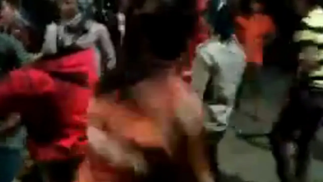 VIDEO: O nuntă din Yemen s-a încheiat tragic, după ce trei persoane au fost împușcate în timp ce dansau 