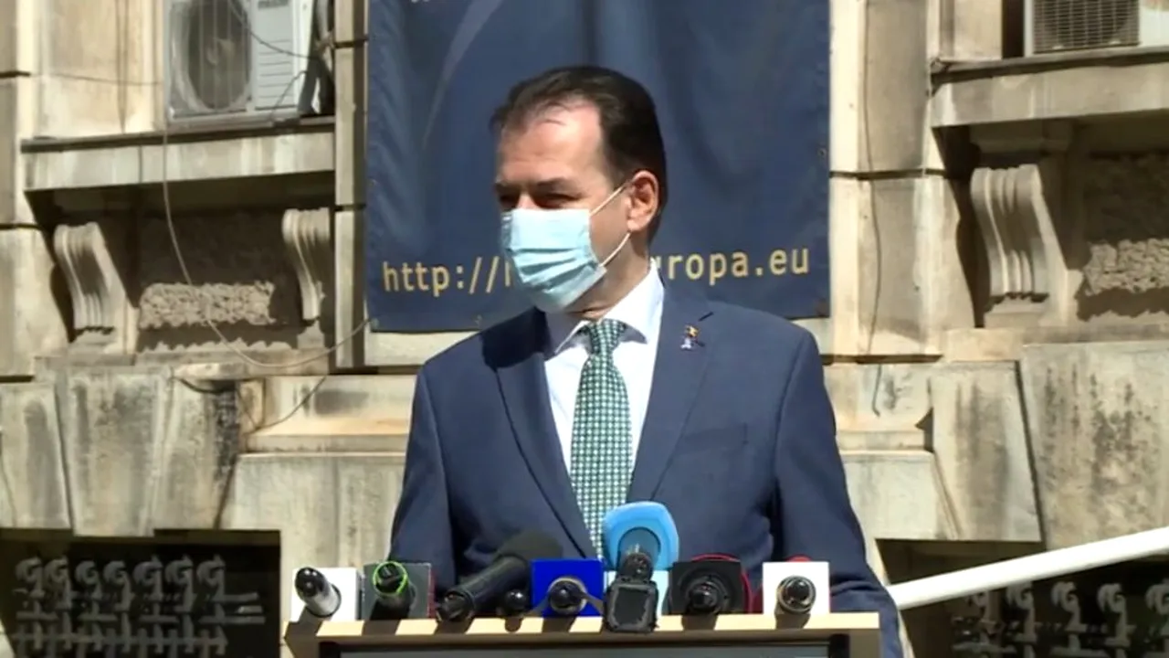 Orban, noile restricții în discuție de la 1 august. Sunt vizate terasele, cluburile și plajele. Când ar putea fi obligatorie masca, și în aer liber