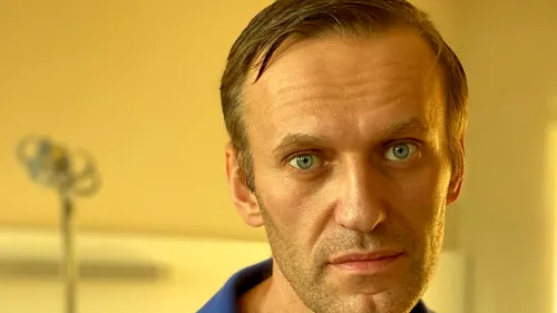 Aleksei Navalnîi primește o lovitură din partea autorităților ruse: Conturile bancare i-au fost blocate! „Bucătarul lui Putin” îl aduce în pragul falimentului