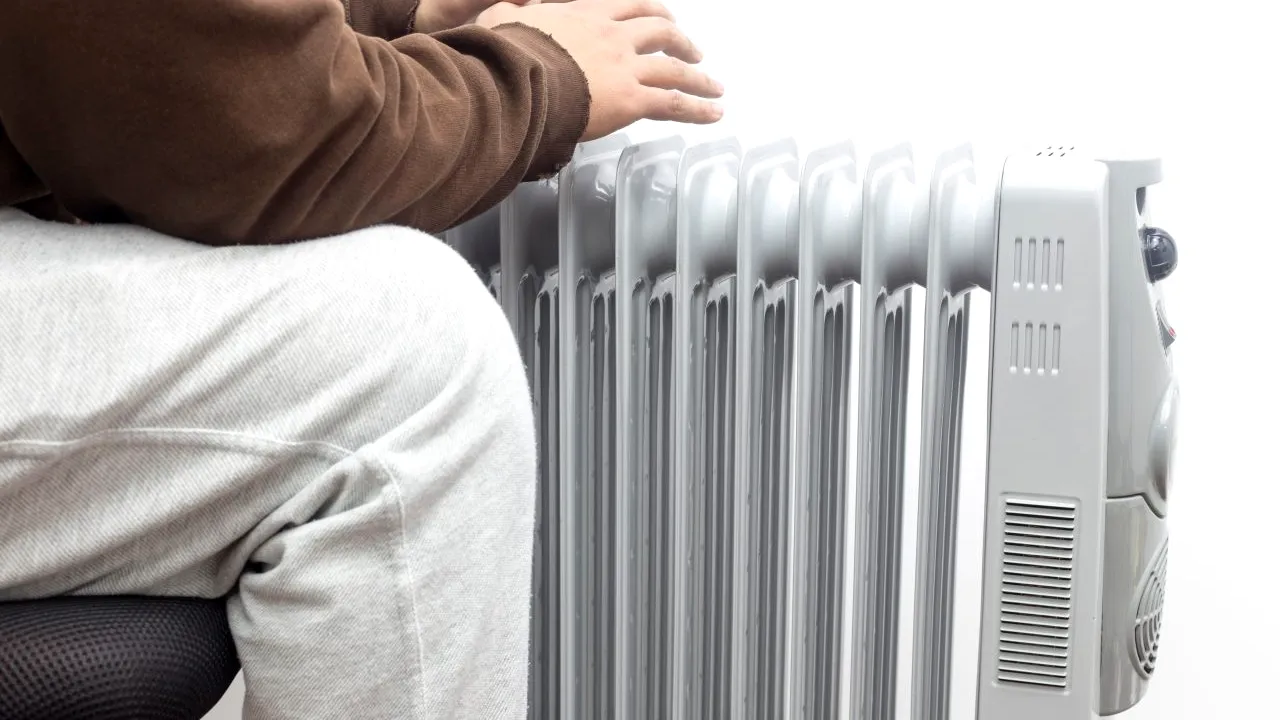 Cum se aplică legea consumatorulul vulnerabil de energie? Normele și modelul de cerere pentru acordarea ajutoarelor au fost publicate în Monitorul Oficial – DOCUMENT