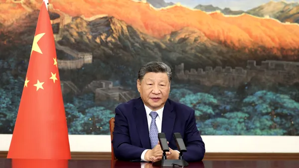 Scăderea investițiilor în China duce la cele mai slabe vânzări cu amănuntul din ultimii ani. Reacția lui Xi: Cei nesăbuiți vor fi trași la răspundere