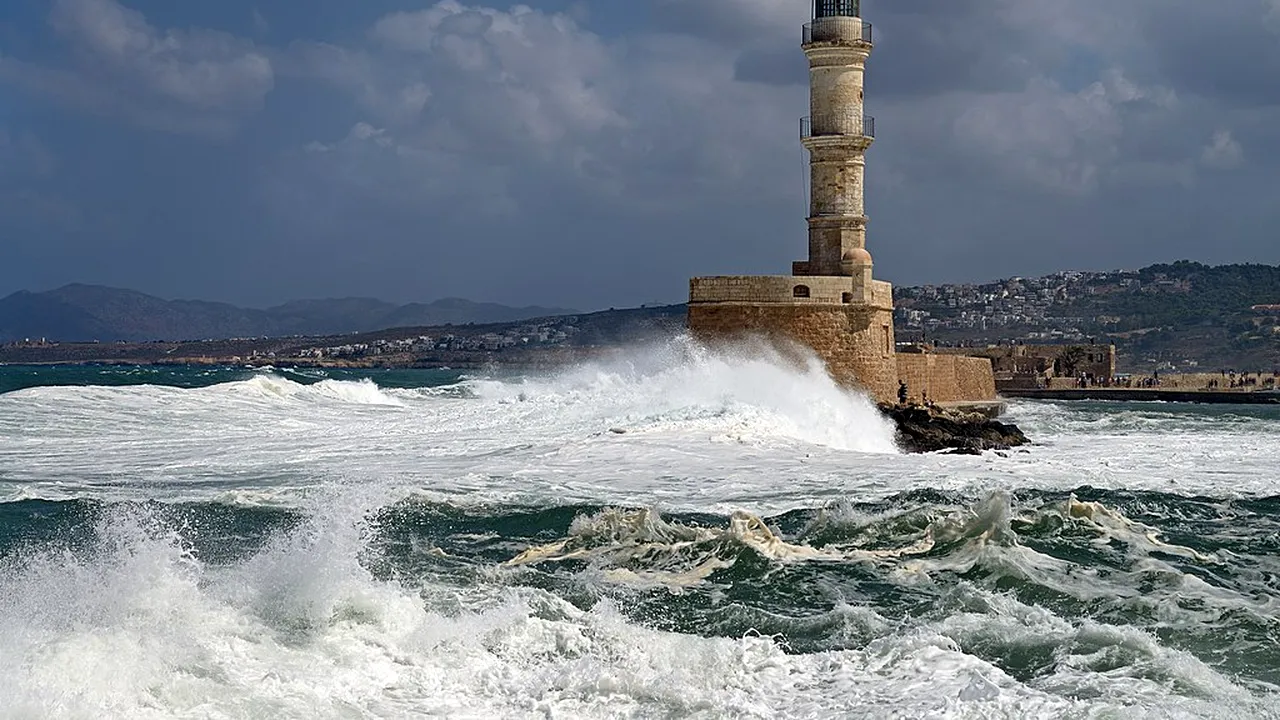 MAE, atenționare de călătorie pentru Grecia - Cod roșu de precipitații și vijelii