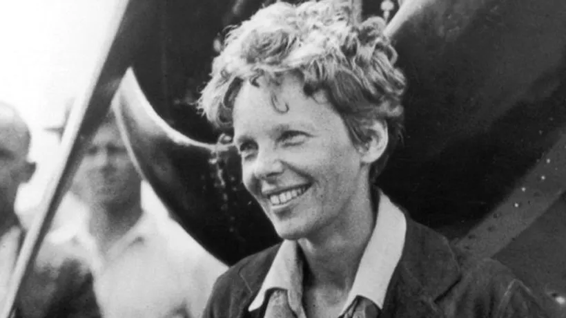 Un nou crater de pe Lună va purta numele aviatoarei Amelia Earhart, care a dispărut în 1937