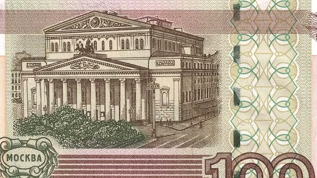 Un deputat rus cere să fie interzisă bancnota „pornografică