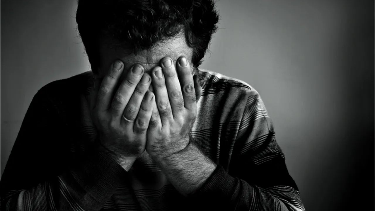 Medic din Slobozia, arestat după ce a primit mită pentru a ajuta zeci de persoane să iasă la pensie