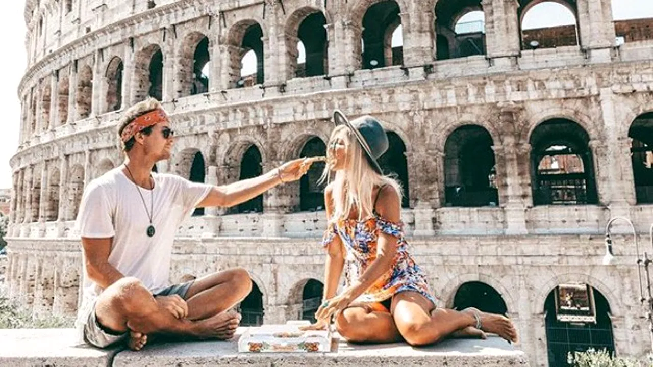 Acești doi tineri sunt plătiți cu 9.000 de dolari pentru fiecare fotografie postată pe Instagram. Care este secretul lor