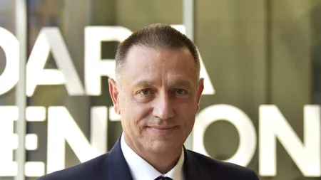 Mihai FIFOR îl torpilează pe Dragoș Anastasiu: „A mai trecut o zi şi «gurul» reformei statului încă nu şi-a dat demisia”