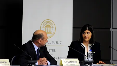 Băsescu a decorat-o pe Kovesi cu 