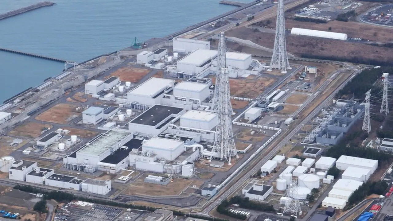 Repornirea celei mai mari centrale nucleare din lume a fost suspendată la doar câteva ore după pornire. Care a fost motivul