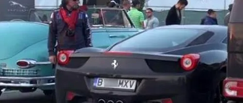 Mașini de un milion de euro parcate pe câțiva metri în fața unui club de fițe din Mamaia