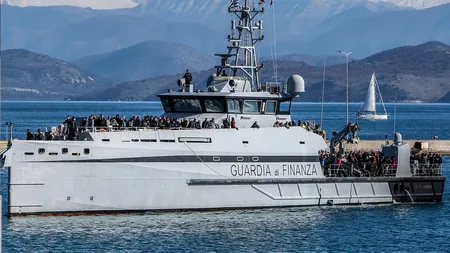 Aproape 30 de români se aflau pe un feribot care a luat foc în Marea Mediterană. Precizările MAE