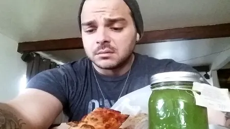 O nouă tragedie în lumea artistică. Un celebru actor, găsit MORT în locuința sa
