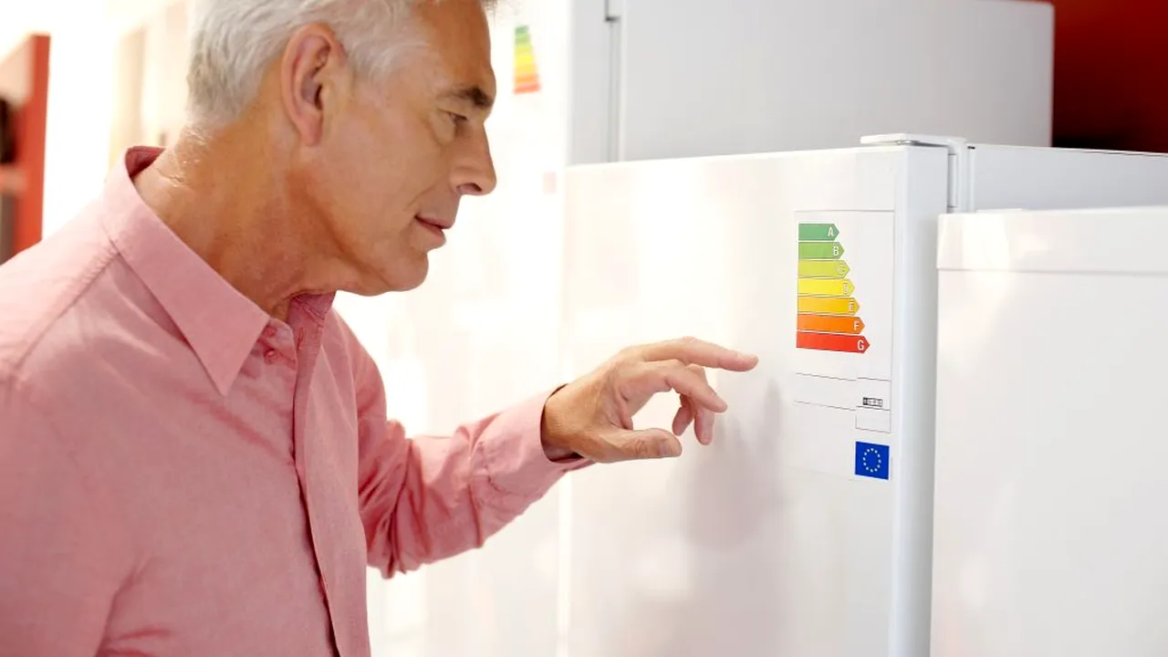 Electrocasnicele vor avea o nouă etichetă energetică de la 1 martie. Ce se schimbă
