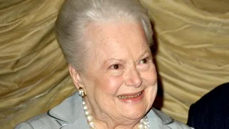 A murit Olivia de Havilland, cunoscuta actriță care a jucat în filmul „Pe aripile vântului”