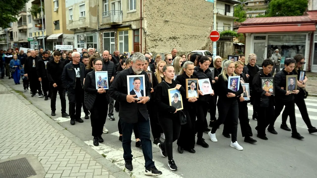 Macedonia de Nord: Procurorii au pus sub acuzare 34 de persoane, printre care foști miniștri, pentru incendiul din clubul Pulse